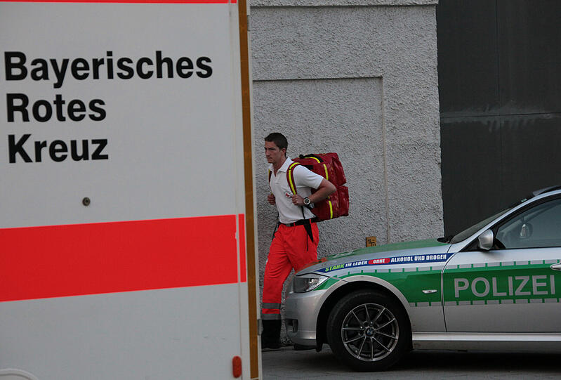 Der Mann aus Litauen saß mit mehreren Knackis in einer Sammelzelle.