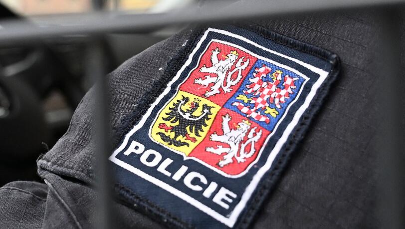 Die tschechische Polizei führte den ungewöhnlichen Fund auf einen Diebstahl zurück. (Symbolbild) Die tschechische Polizei führte den ungewöhnlichen Fund auf einen Diebstahl zurück. (Symbolbild)