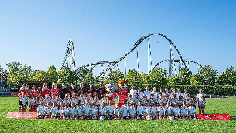 FC Bayern-KidsClub-Fußballcamp  im Europa-Park.
