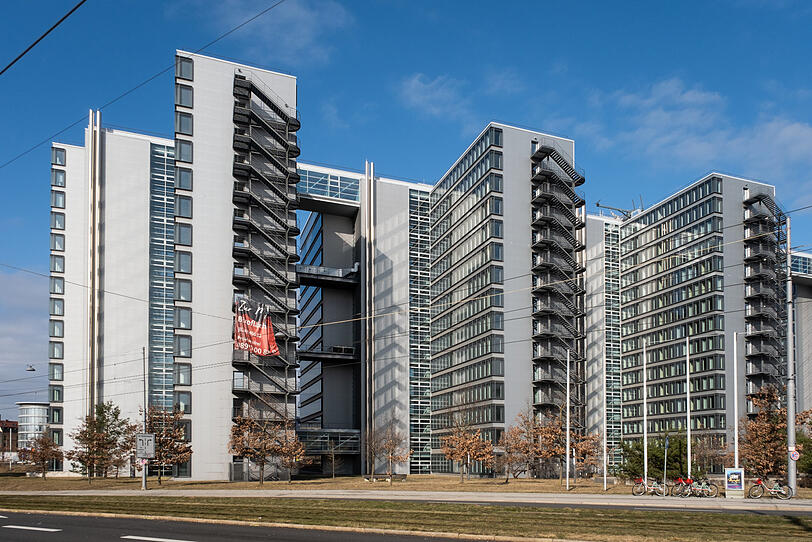 Die Ten Towers am Leuchtenbergring: Noch stehen sie größtenteils leer.