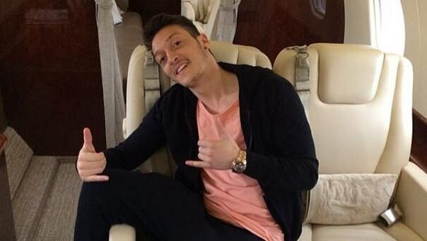 Das Leben von Mesut Özil auf Instagram Das Leben von Mesut Özil auf Instagram