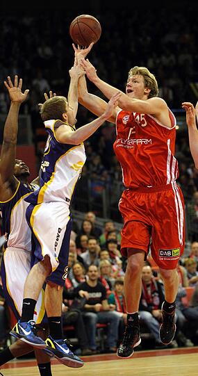 Bayern München hat in der 
Basketball-Bundesliga auch zum Rückrunden-Auftakt seine Heimstärke 
unter Beweis gestellt.