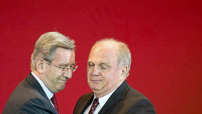 Bayern-Präsident Karl Hopfner und sein Vorgänger Uli Hoeneß. Bayern-Präsident Karl Hopfner und sein Vorgänger Uli Hoeneß.