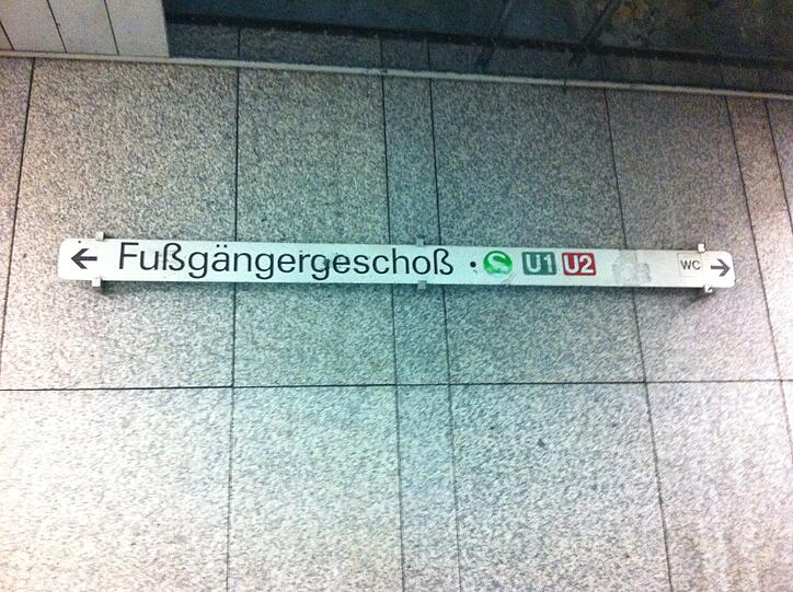 Willkommen auf der Baustelle im Fußgängergeschoss.