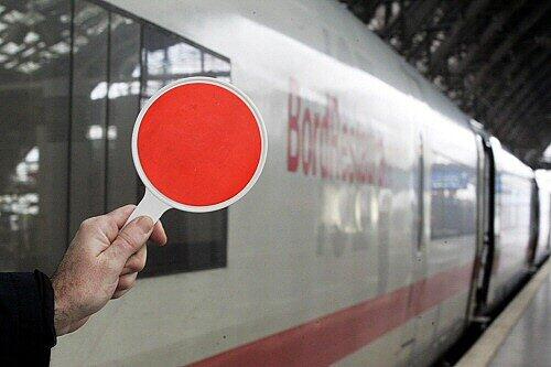 Ein rotes Signal wird es am Donnerstag für viele Pendler geben