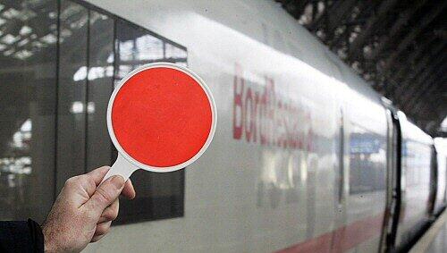 Ein rotes Signal wird es am Donnerstag für viele Pendler geben Ein rotes Signal wird es am Donnerstag für viele Pendler geben