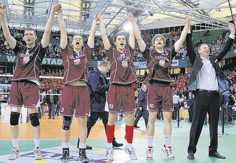 Pokalsieger waren sie schon vergangene Siaosn, jetzt woll en die Hachinger Volleyballer die Meisterschaft.
