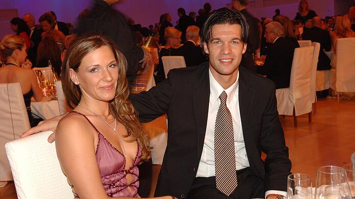 Michael und Simone Ballack waren 14 Jahren liiert. 2008 heirateten die beiden. Vier Jahre später trennte sich das Paar