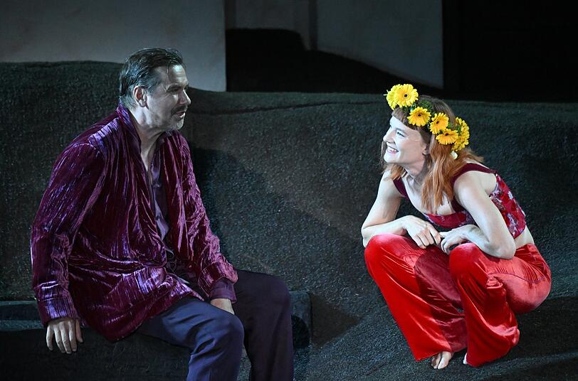 Michael Maertens und Valerie Pachner.