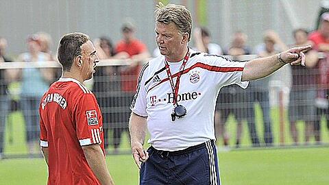 Auch in Stuttgart muss Trainer van Gaal auf Franck Ribéry verzichten.