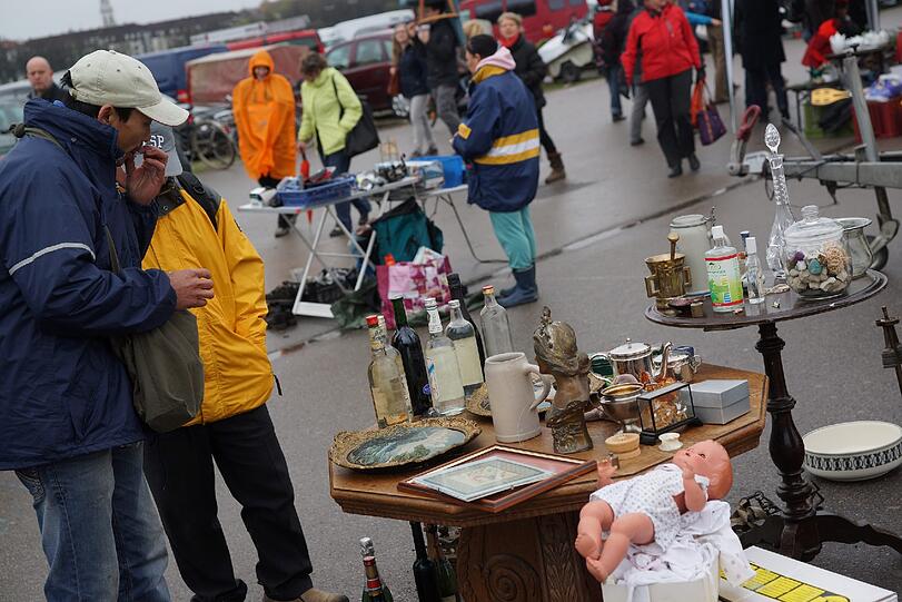 Flohmarkt auf der Theresienwiese: Die Bilder vom Riesenflohmarkt! - Ludwigsvorstadt - Abendzeitung München