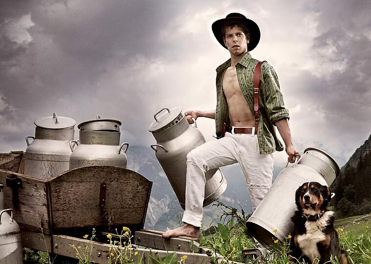 Juli: Thomas.