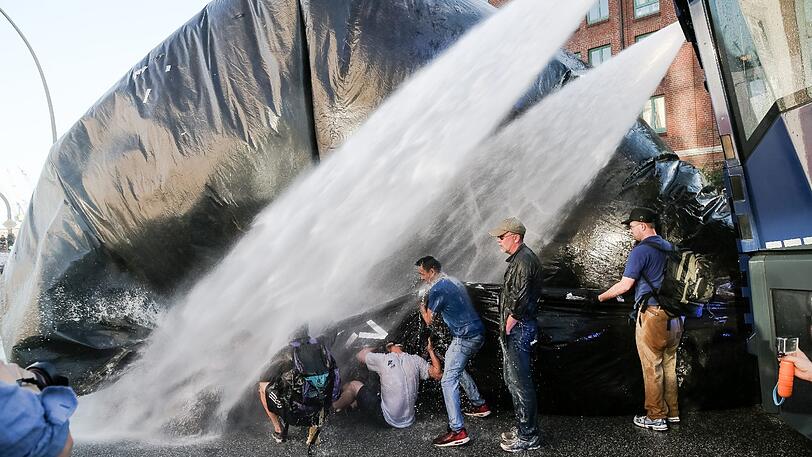 Auseinandersetzungen zwischen Polizei und Demonstranten: Die Lage in Hamburg eskalierte am Donnerstag.