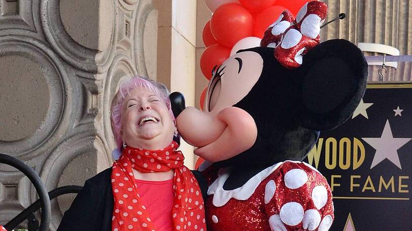 Russi Taylor mit Minnie Maus im Jahr 2018