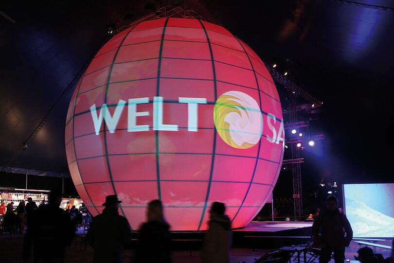 Der Weltsalon auf dem Tollwood.