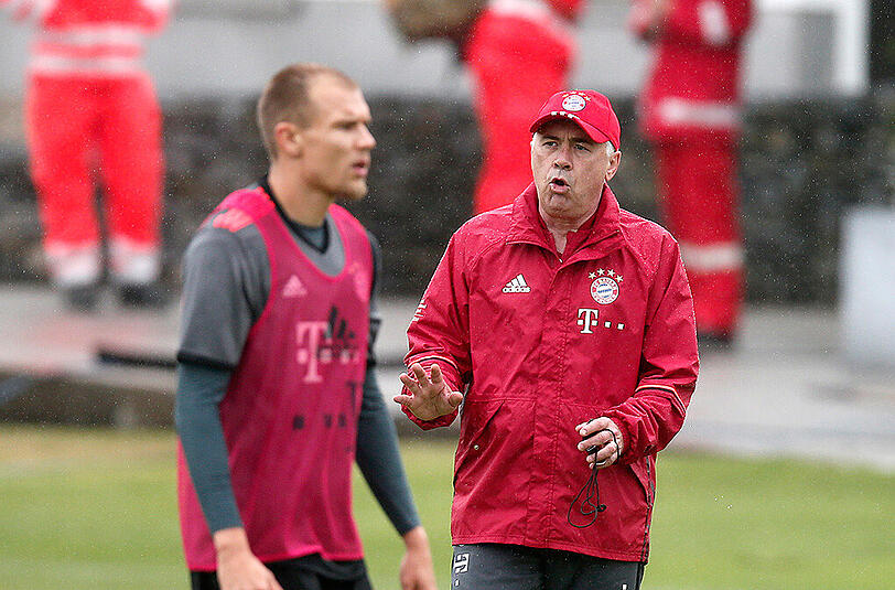 Weitere Bilder von der öffentlichen Trainingseinheit an der Säbener Straße.