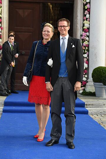 Traumhochzeit am Tegernsee - klicken Sie sich durch die Bilder der adeligen Vermählung von Sophie Herzogin von Württemberg und ihrem Comte Maximilien d&rsquo;Andigné!