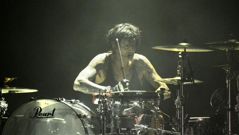 Tommy Lee hat sich zum vierten Mal getraut. Tommy Lee hat sich zum vierten Mal getraut.