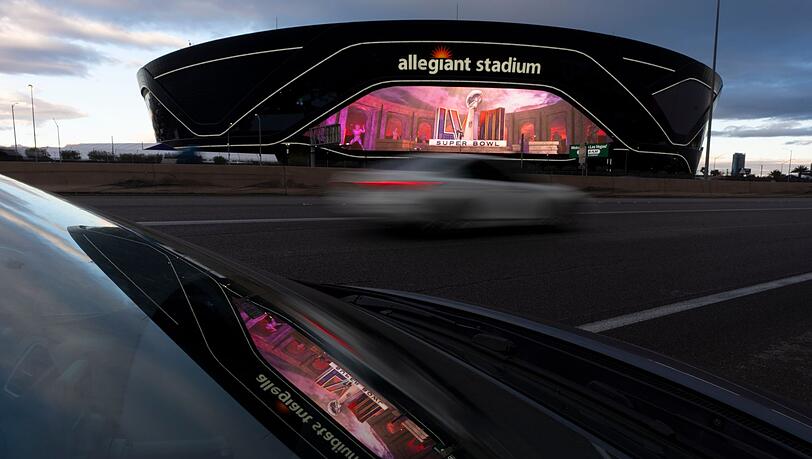 Im Allegiant Stadium in Las Vegas wird der 58. Super Bowl ausgetragen.