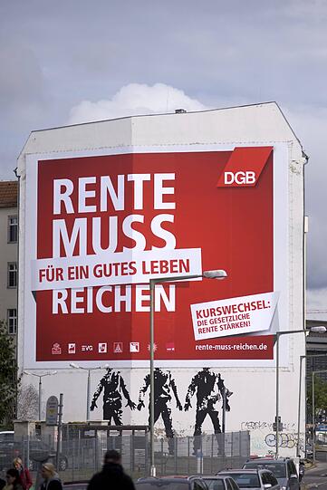Mit ihrer neuen Kampagne will der DGB die Bundesregierung dazu bringen, in der Rentenpolitik umzuschwenken.
