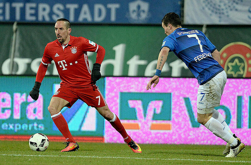 FRANCK RIBÉRY: NOTE 4 - Der Franzose sollte ab der 69 Minute die rechte Abwehrseite der Lilien aufmischen. Keine großen Szenen.