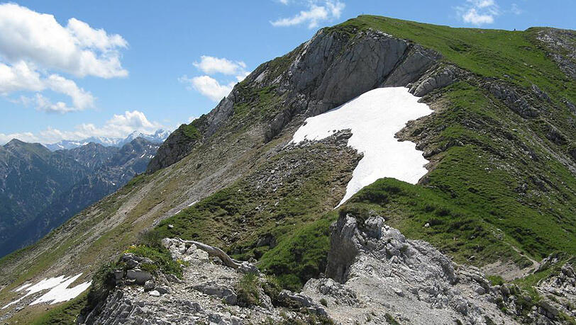 Der Unfall ereignete sich am Pfingstsamstag unterhalb des Gipfels der Hochblasse. Das Foto wurde in der Nähe der Unfallstelle aufgenommen. Der Unfall ereignete sich am Pfingstsamstag unterhalb des Gipfels der Hochblasse. Das Foto wurde in der Nähe der Unfallstelle aufgenommen.