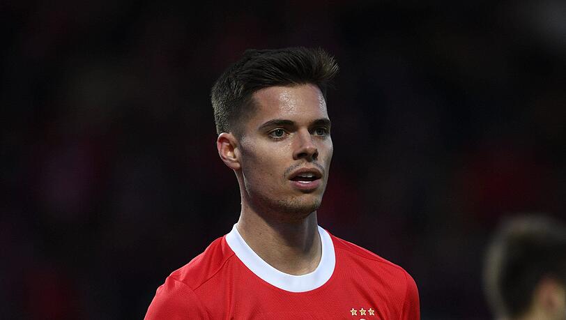 Julian Weigl (Benfica SL) Julian Weigl (Benfica SL)