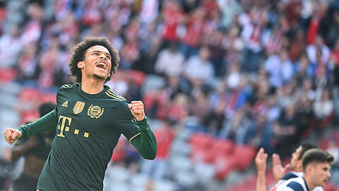 Leroy Sané nach seinem traumhaften Freistoß-Tor gegen Bochum.
