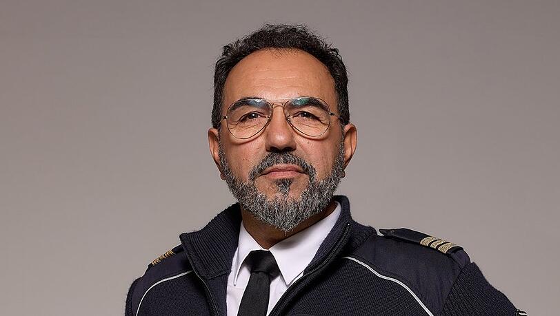Adnan Maral spielt in "WaPo Elbe" den Hauptkommissar Sami Fares.