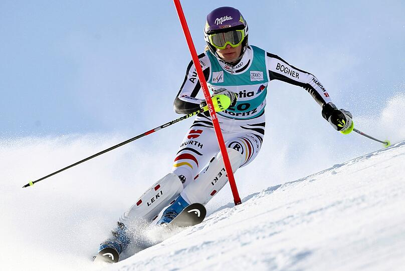 Maria Höfl-Riesch auf ihrer Fahrt zum Sieg in der Super-Kombination von St. Moritz.