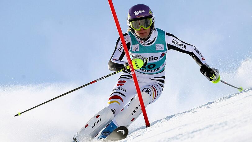 Maria Höfl-Riesch auf ihrer Fahrt zum Sieg in der Super-Kombination von St. Moritz. Maria Höfl-Riesch auf ihrer Fahrt zum Sieg in der Super-Kombination von St. Moritz.