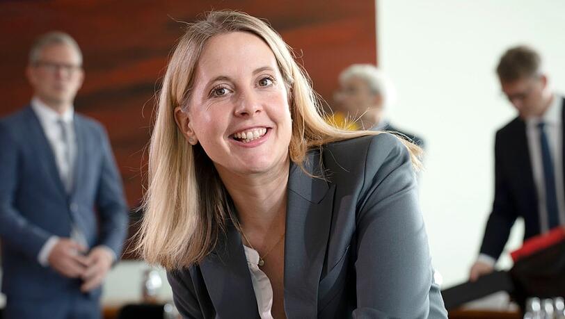 Verena Hubertz ist erst die dritte Bundesministerin, die schwanger im Amt ist.