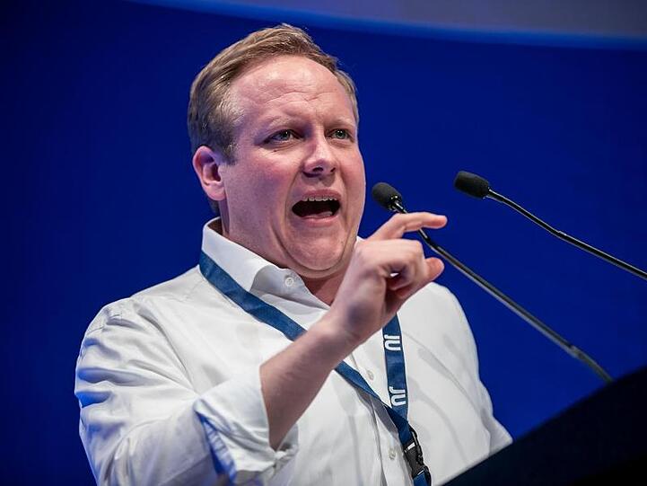 Der neue JU-Vorsitzende Tilman Kuban spricht auf dem Deutschlandtag des Unionsnachwuchses.