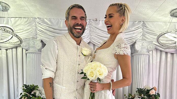 Wunderschön traditionell: Verena Kerth und Marc Terenzi als Braut und Bräutigam in Tracht