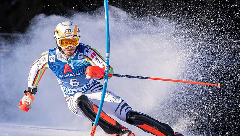 Linus Straßer hat den Slalom in Kitzbühel gewonnen.