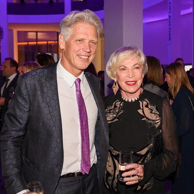 Gern gesehene G&auml;ste der Society: Berater Stephan Goetz und seine Ehefrau, die Kunstsammlerin Ingvild Goetz, hier auf einem Event in der Pinakothek der Moderne.