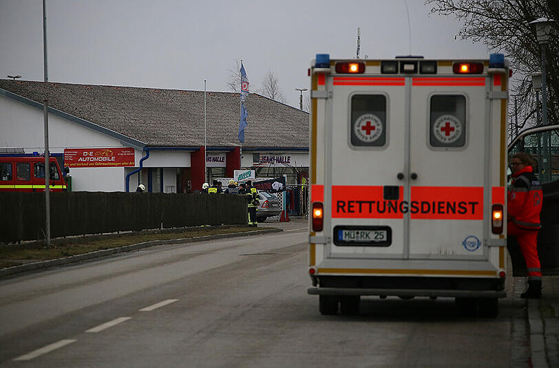 Bilder vom Bomben-Fundort in Mühldorf. Während Bauarbeiten wurde eine rund 80 Kilogramm schwere Fliegerbombe entdeckt.