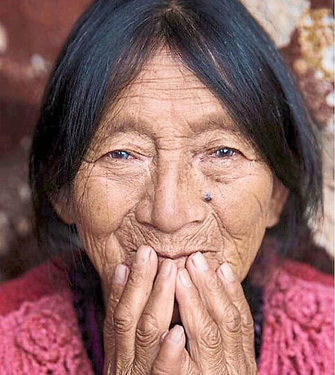 Diese Aufnahmen des "Atlas of Beauty" hat die Künstlerin bei Instagram gepostet.