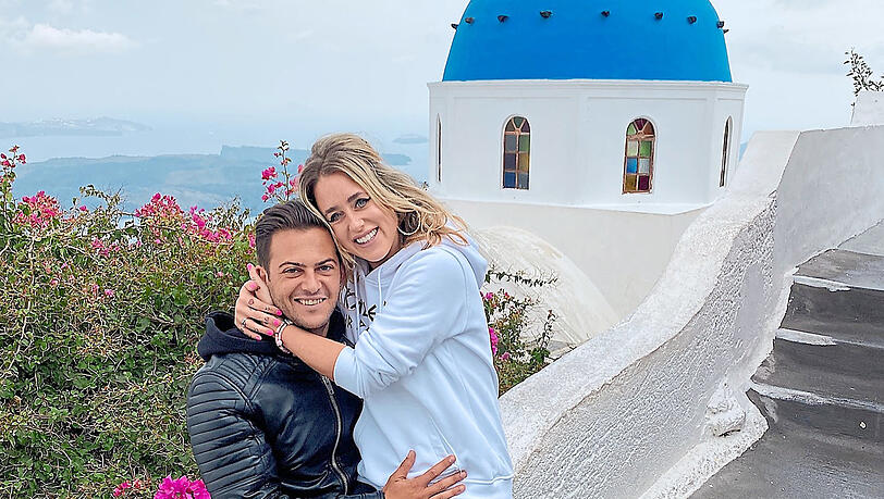 Christina Beier ist nach Santorini (manchmal auch nur Santorin genannt) ausgewandert. Seit drei Jahren ist sie mit Christos liiert.  Fotos: privat