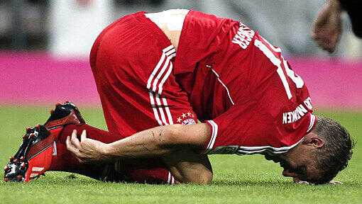 Bastian Schweinsteiger (Sprunggelenk) fällt für 2013 definitiv aus. Bastian Schweinsteiger (Sprunggelenk) fällt für 2013 definitiv aus.
