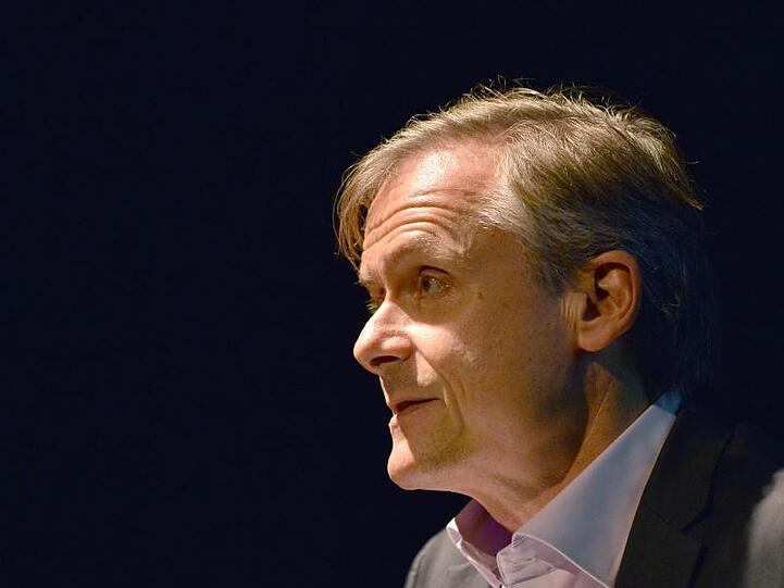 Der Schriftsteller Axel Hacke. Foto: Swen Pförtner/Archiv