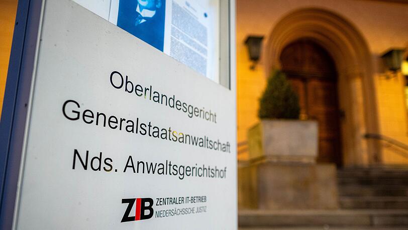 Die Ermittlungen der Generalstaatsanwaltschaft Celle und des LKA Niedersachsen richten sich gegen Beschuldigte im Alter von 32 bis 57 Jahren. (Archivbild)