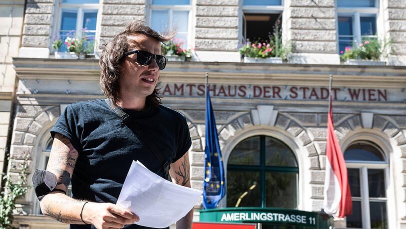 Marco Pogo im Wahlkampf.