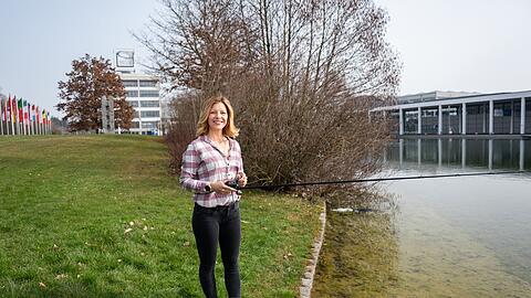 Die Anglerin will mehr Frauen von dem Hobby &uuml;berzeugen.