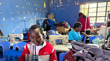 Die Selbsthilfeorganisation Shofco bietet Slumbewohnerinnen Ausbildungskurse als N&auml;herin und Business-Training, um ihnen den Schritt in die Selbstst&auml;ndigkeit zu erleichtern. (Archivbild)
