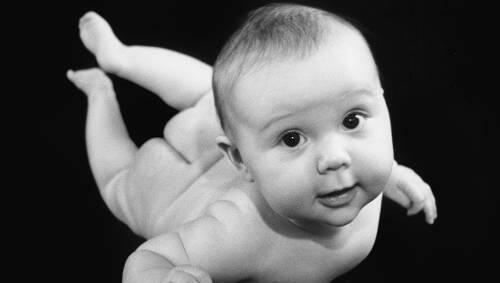 Kommt ein Baby geflogen...in dem Fall: Raphaela, sechs Monate Kommt ein Baby geflogen...in dem Fall: Raphaela, sechs Monate