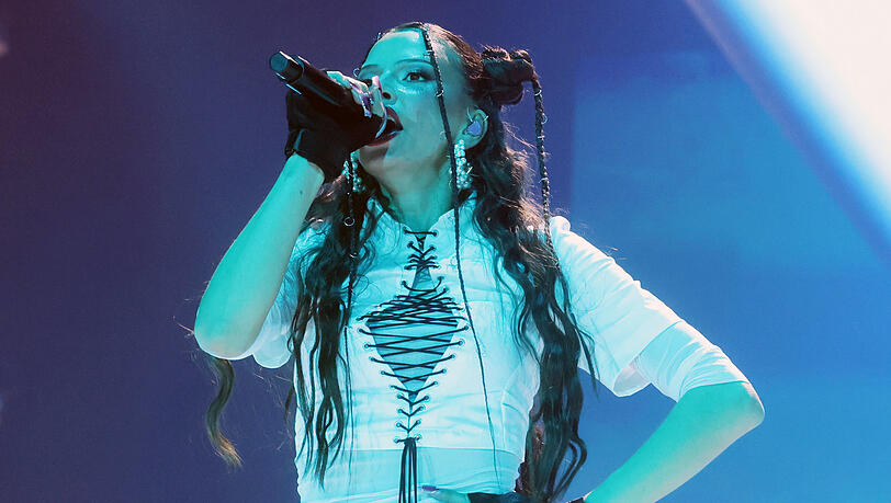 Nina Chuba, hier beim Auftakt ihrer Arena Tour 2025 in der Messehalle Hamburg. Nina Chuba, hier beim Auftakt ihrer Arena Tour 2025 in der Messehalle Hamburg.