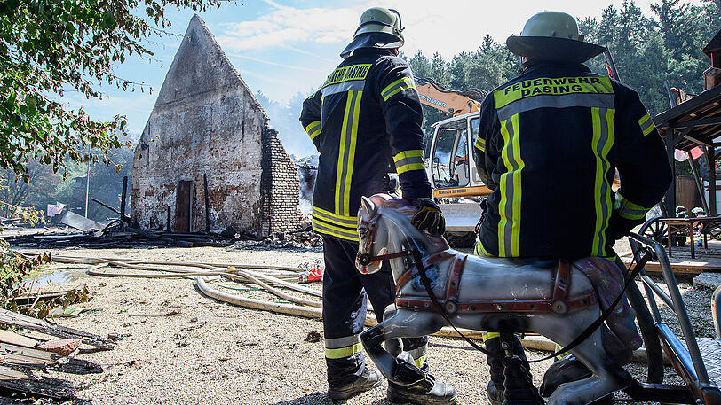 Durch den Brand im Freizeitpark bei Augsburg entstand ein Schaden in Millionenhöhe.