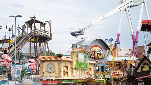 Am letzten Tag der Cranger Kirmes gab es einen Unfall, bei dem eine junge Frau verletzt wurde. (Archivbild)