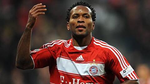 Spielt noch zwei Jahre in der Bundesliga: Zé Roberto.
